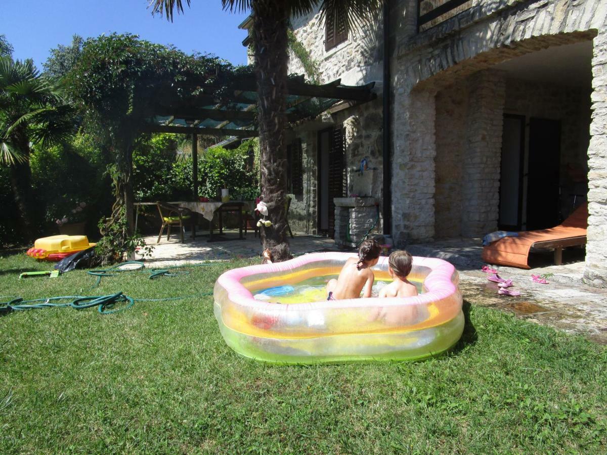 Holiday Home Vižinada Εξωτερικό φωτογραφία